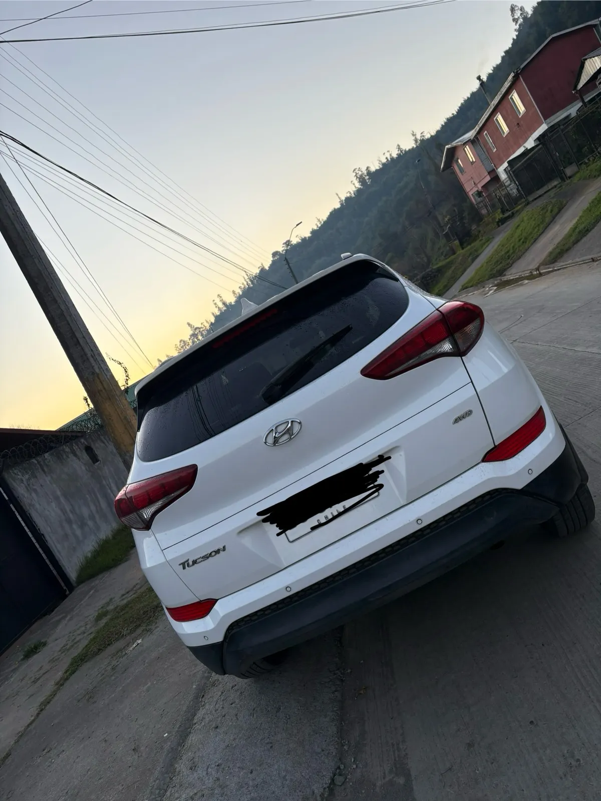 HYUNDAI TUCSON 2.0 Lm P/e 5dr Gl Ac 2ababs At 4x4 año 2017