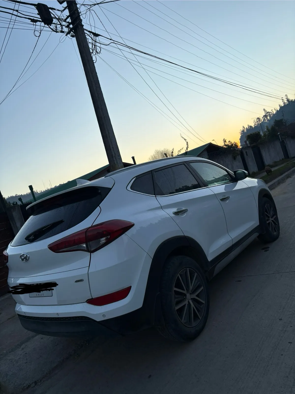 HYUNDAI TUCSON 2.0 Lm P/e 5dr Gl Ac 2ababs At 4x4 año 2017