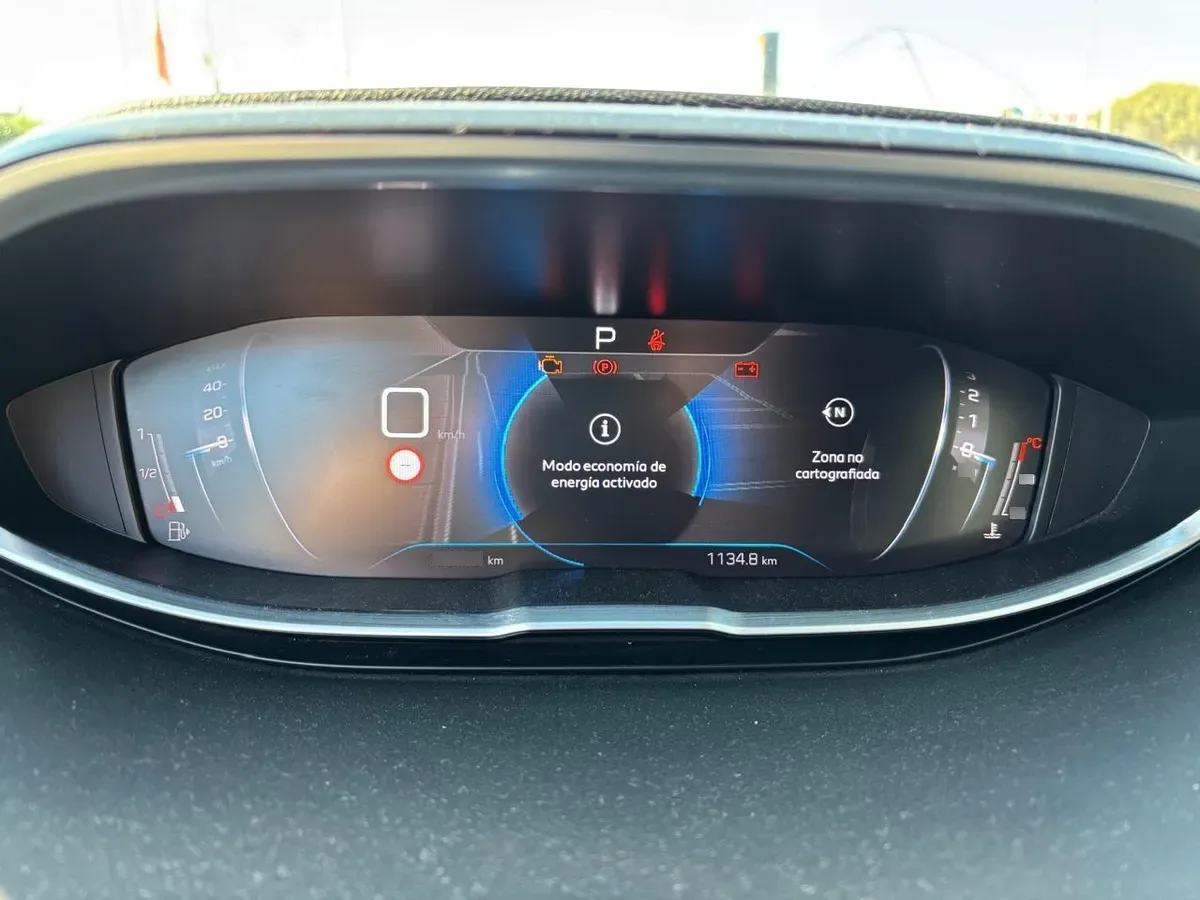 PEUGEOT 3008 1.5 Allure Pack Bluehdi 130 At Diesel año 2024