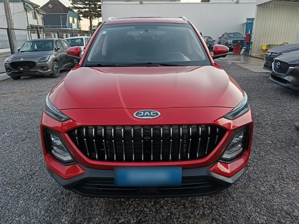 JAC JS8 1.5 Luxury Se Dct At año 2022