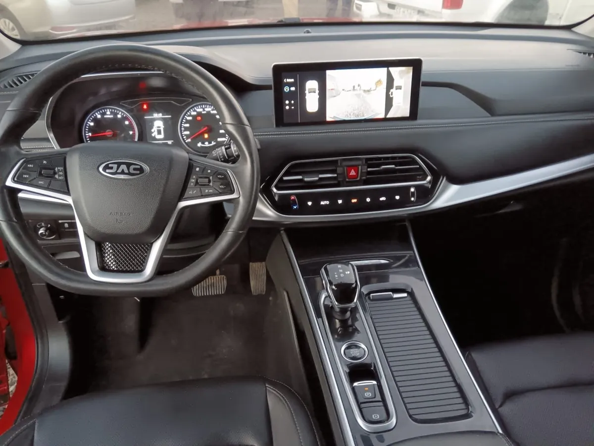 JAC JS8 1.5 Luxury Se Dct At año 2022