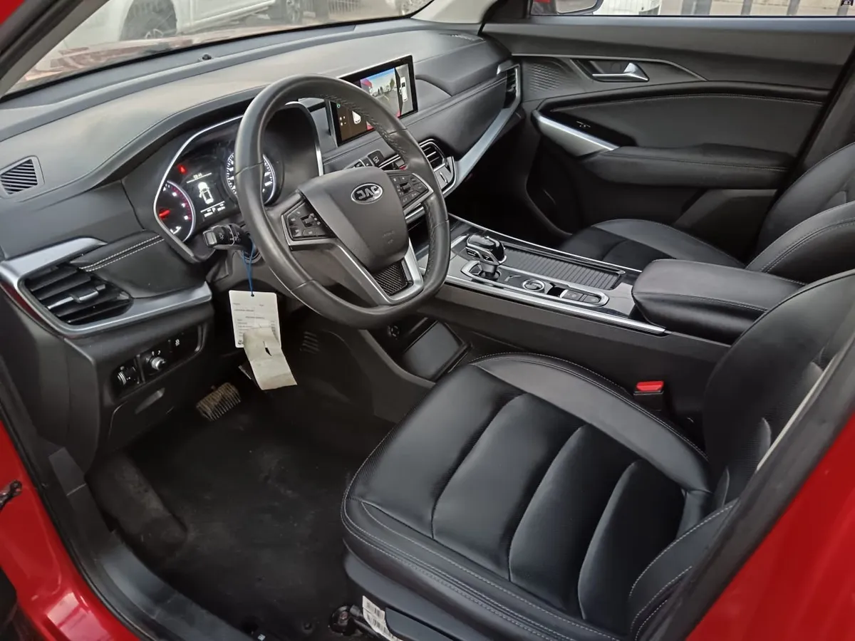 JAC JS8 1.5 Luxury Se Dct At año 2022