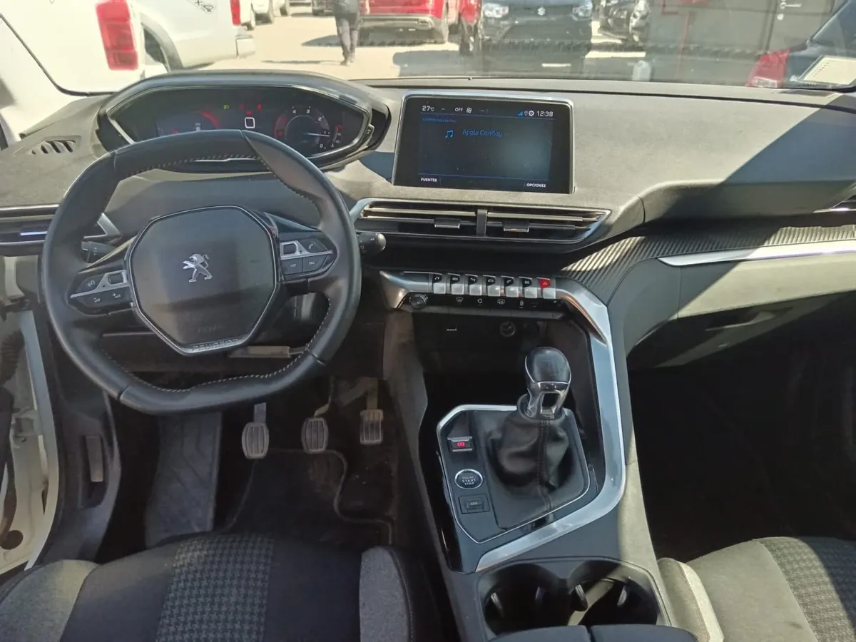 PEUGEOT 3008 1.5 Active Bluehdi 130 Mt Diesel año 2022