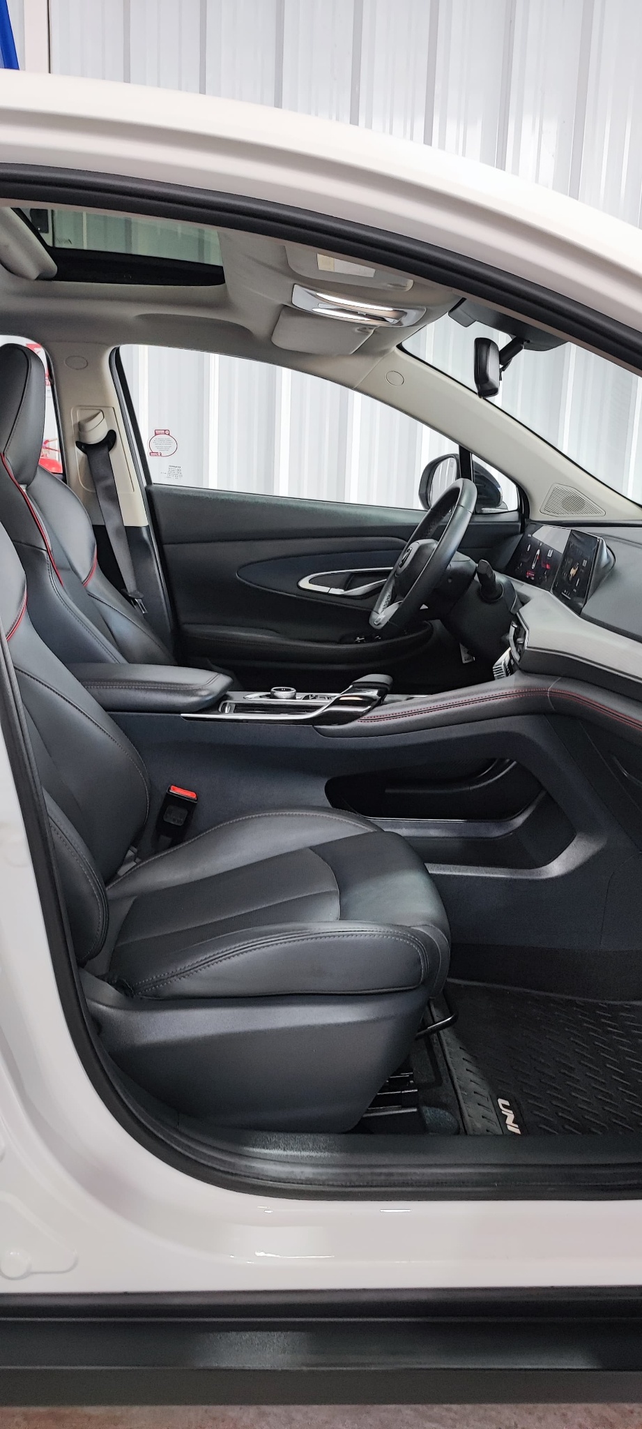 Changan UNI-T 1.5 Luxury At año 2023