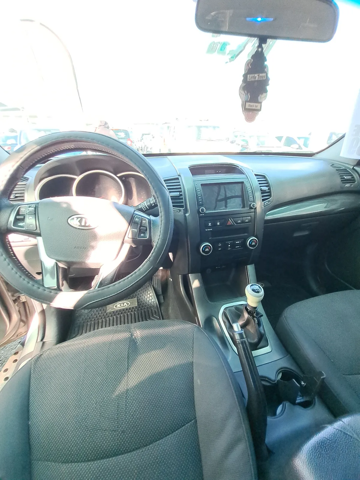 KIA MOTORS SORENTO 2.4 Ex Mt 4x4 año 2012