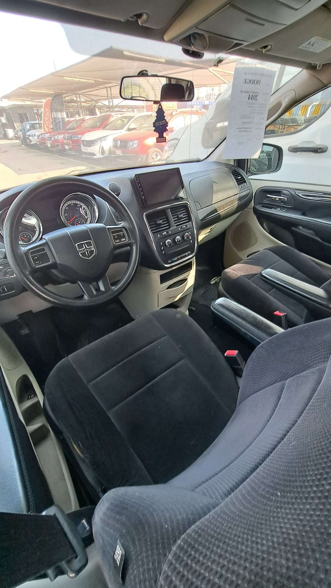 DODGE GRAND CARAVAN 3.6 Se At año 2014