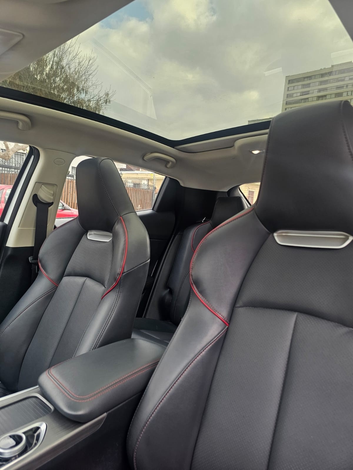 Changan UNI-T 1.5 Elite At año 2023