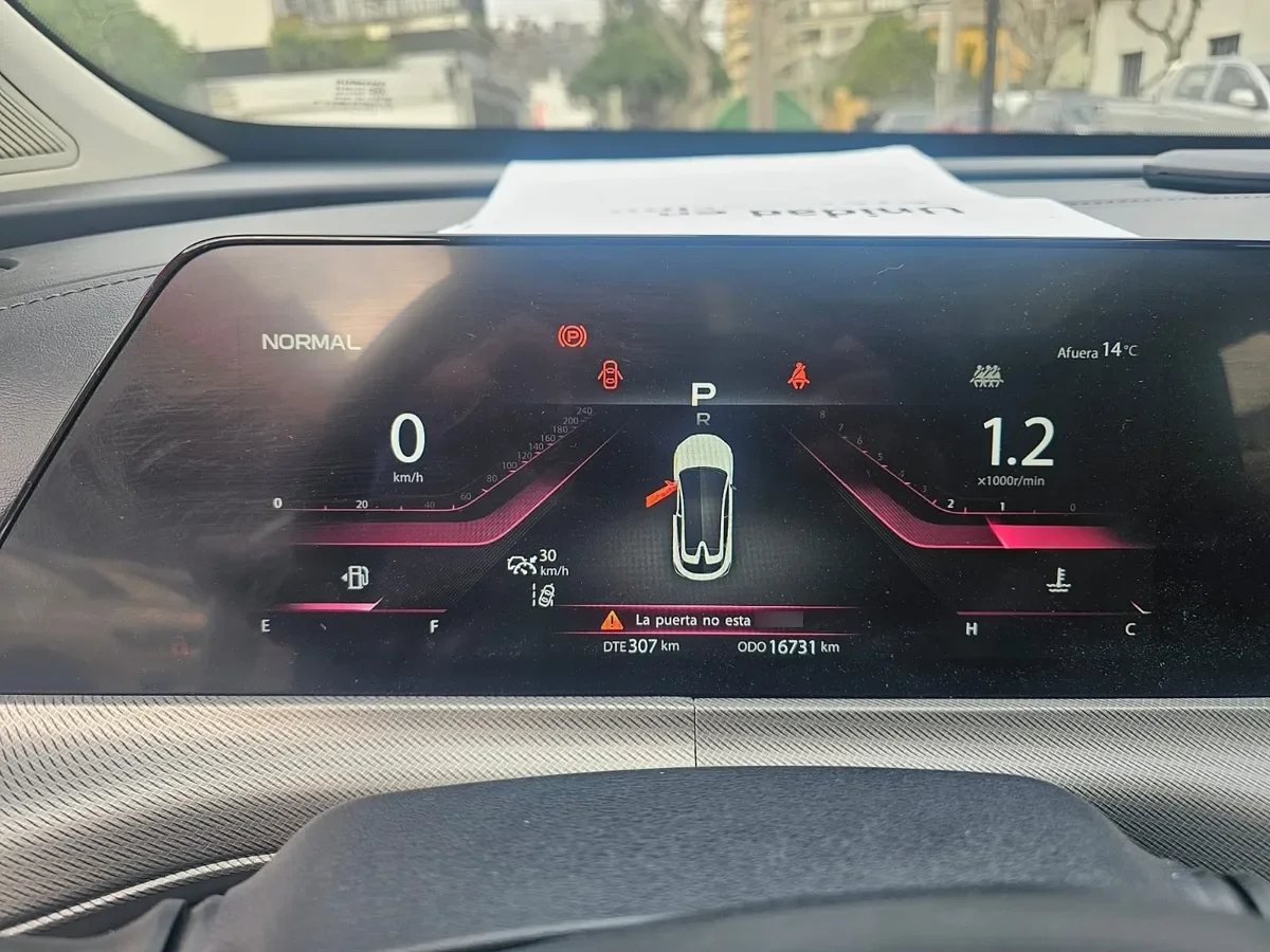 Changan UNI-T 1.5 Elite At año 2023