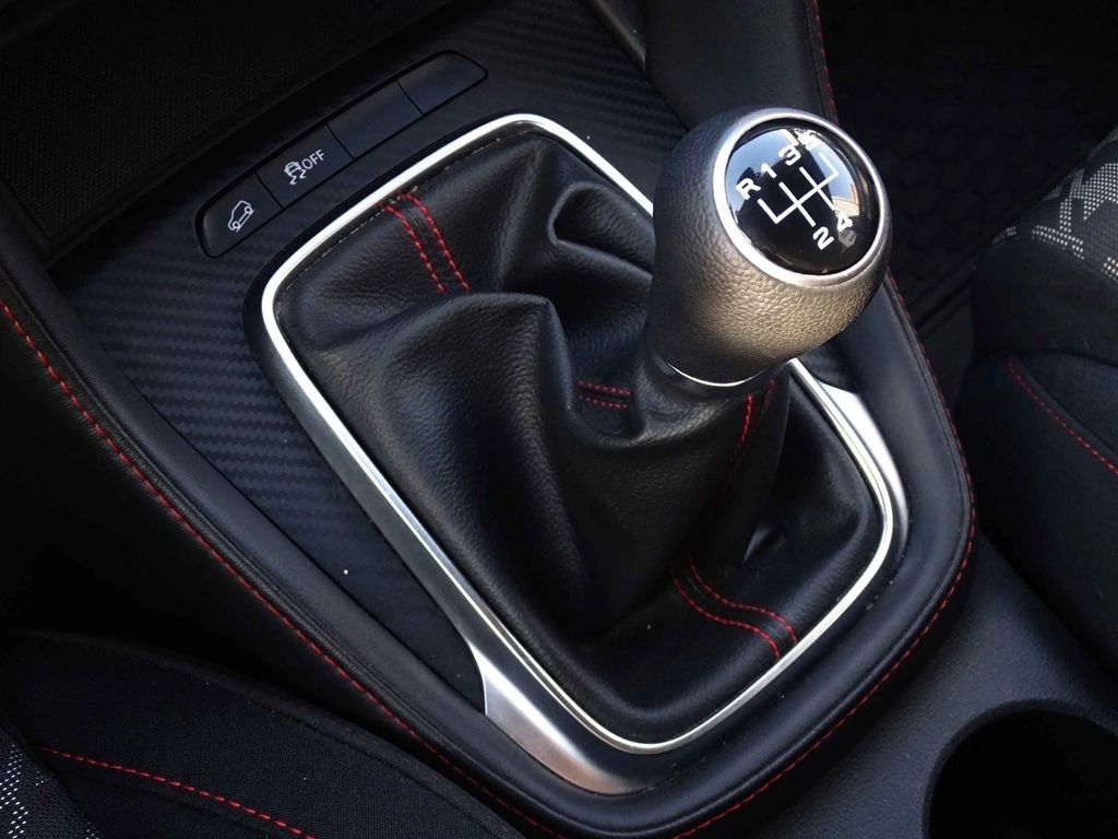 MG ZX 1.5 Dlx Mt año 2022