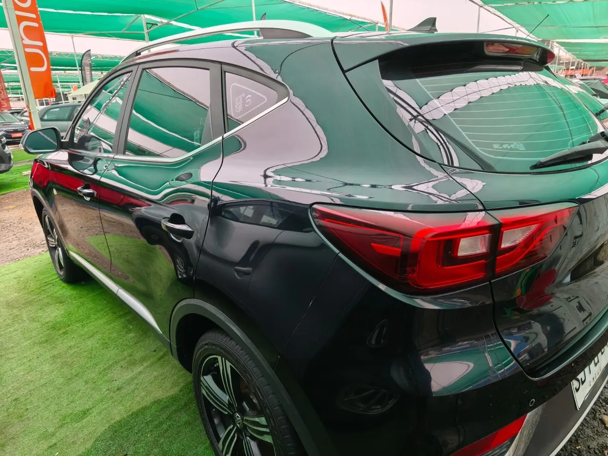 MG ZS 1.5 Std At año 2023