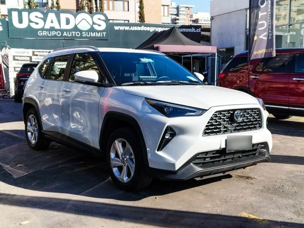 TOYOTA YARIS CROSS 1.5 Xi Mt año 2024