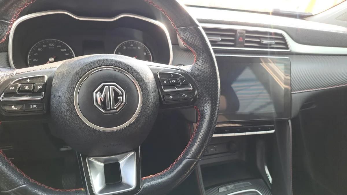 MG ZX 1.5 Dlx Mt año 2022