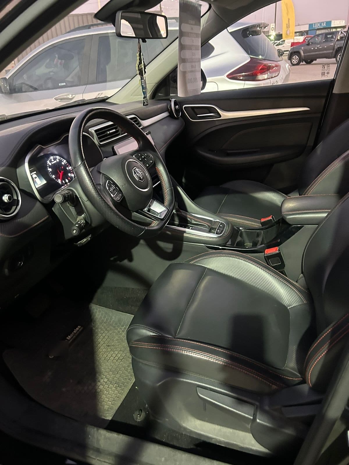 MG ZX 1.5 Dlx At año 2022