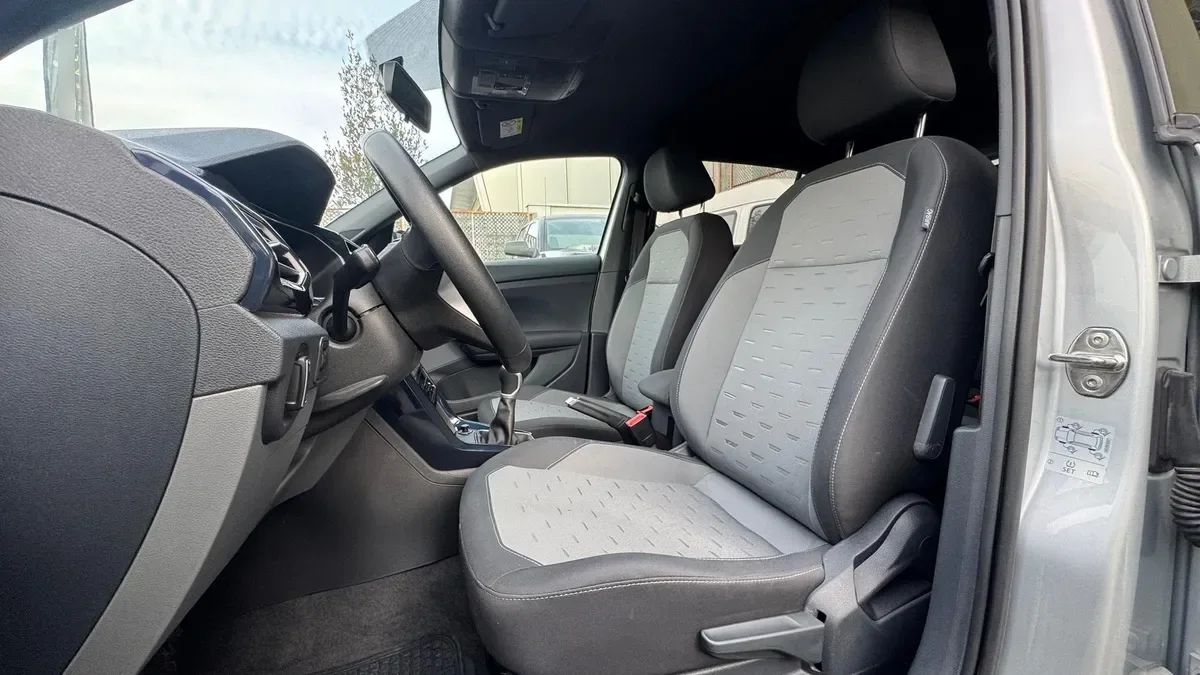 VOLKSWAGEN T-CROSS 1.0 Tsi Trendline Lite Mt año 2023