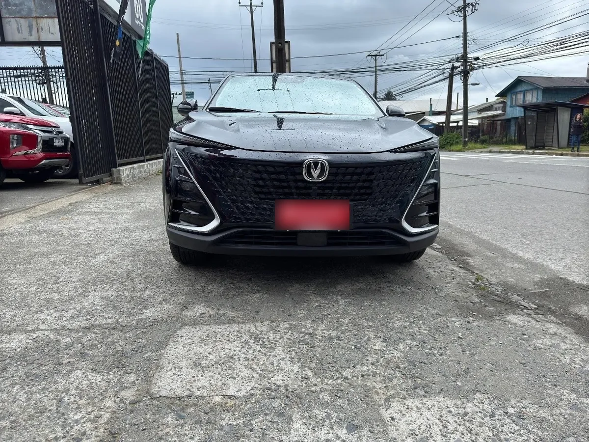 Changan UNI-T 1.5 Luxury At año 2024