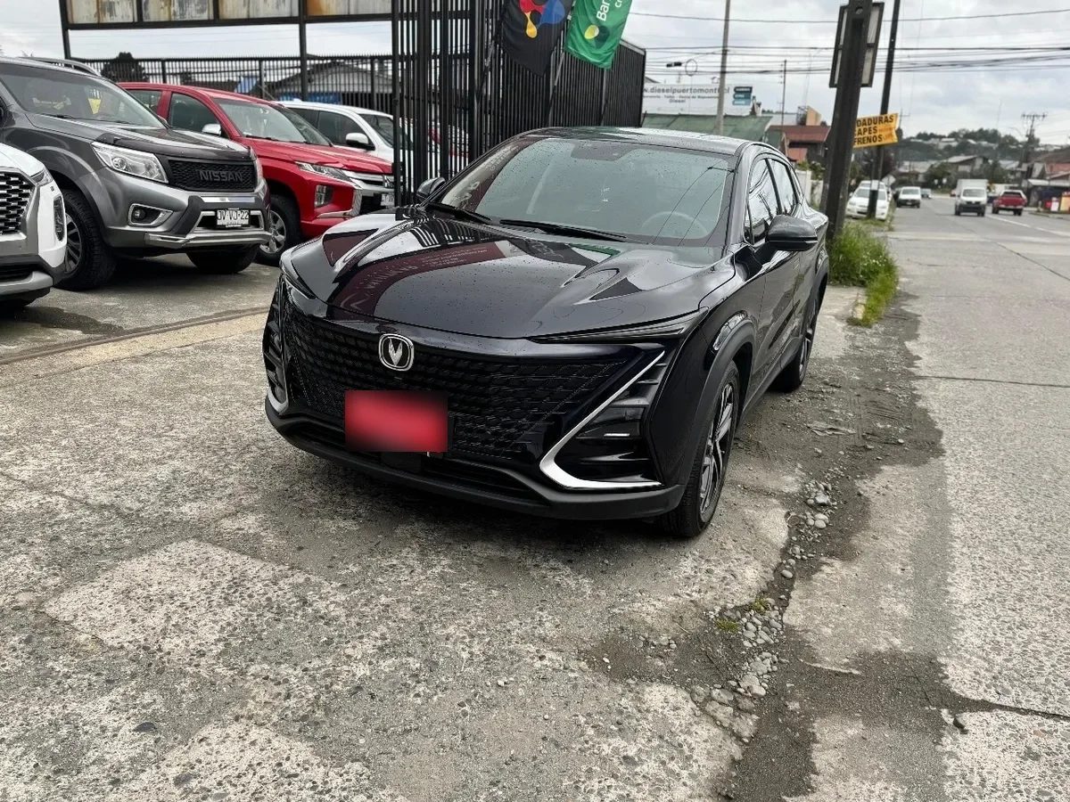 Changan UNI-T 1.5 Luxury At año 2024