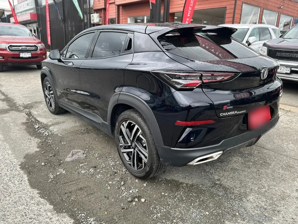Changan UNI-T 1.5 Luxury At año 2024