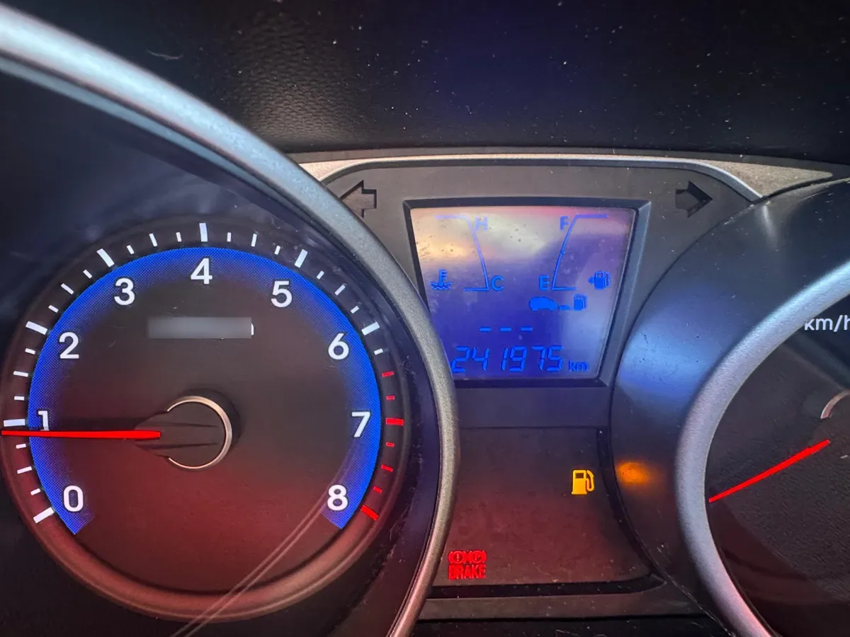 HYUNDAI TUCSON 2.0 Lm Gl 5mt Base Mt año 2012