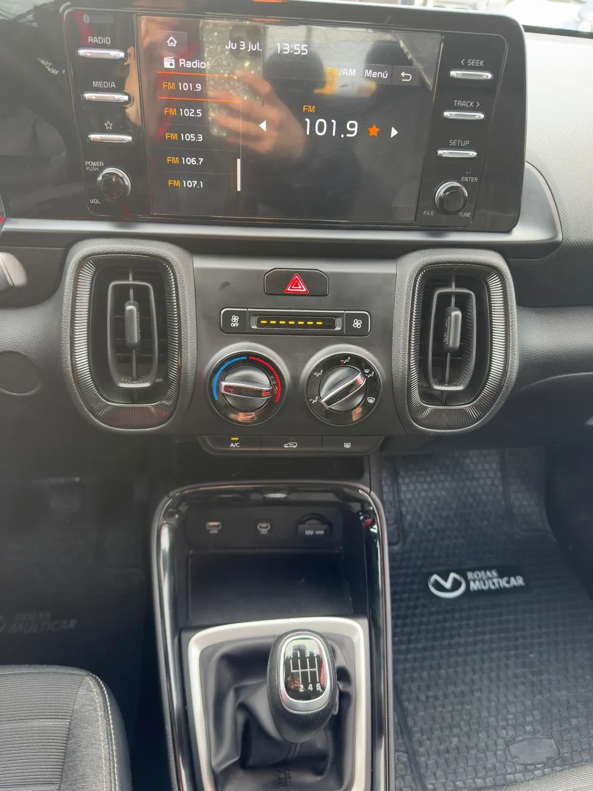 KIA MOTORS SONET 1.5 Ex Full Mt año 2024