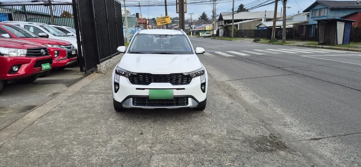 KIA MOTORS SONET 1.5 Ex Full Mt año 2025