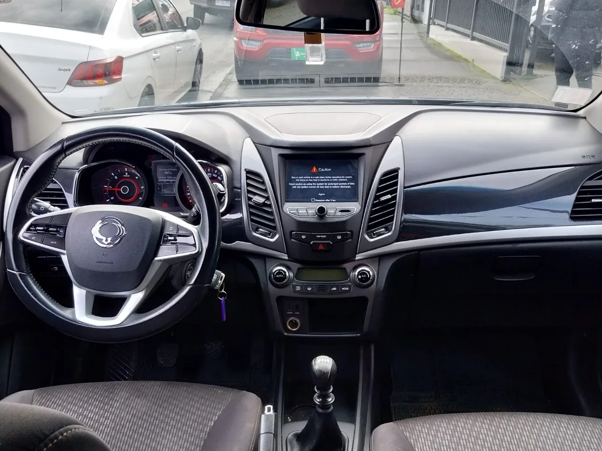 SSANGYONG KORANDO 2.2 Mt Diesel año 2019