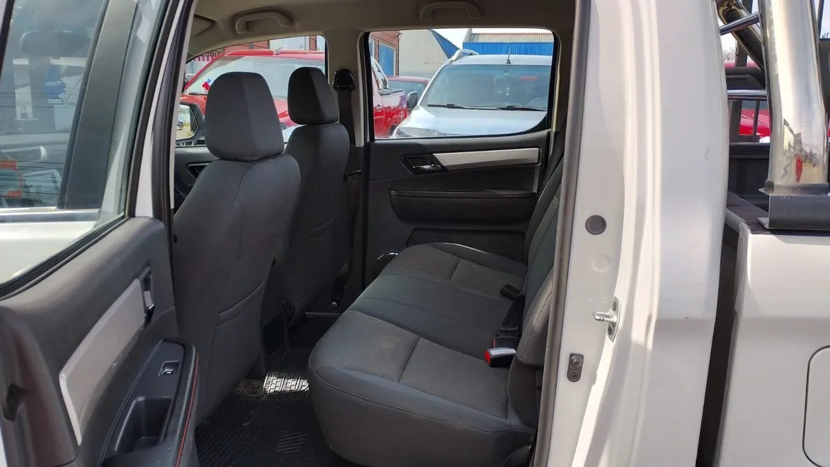 JAC T8 2.0 Comfort Mt 4x2 Diesel año 2023