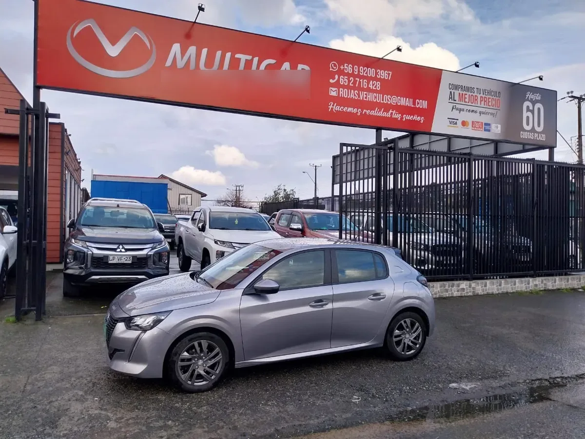 Peugeot 208 Puretech 75 1.2 año 2022