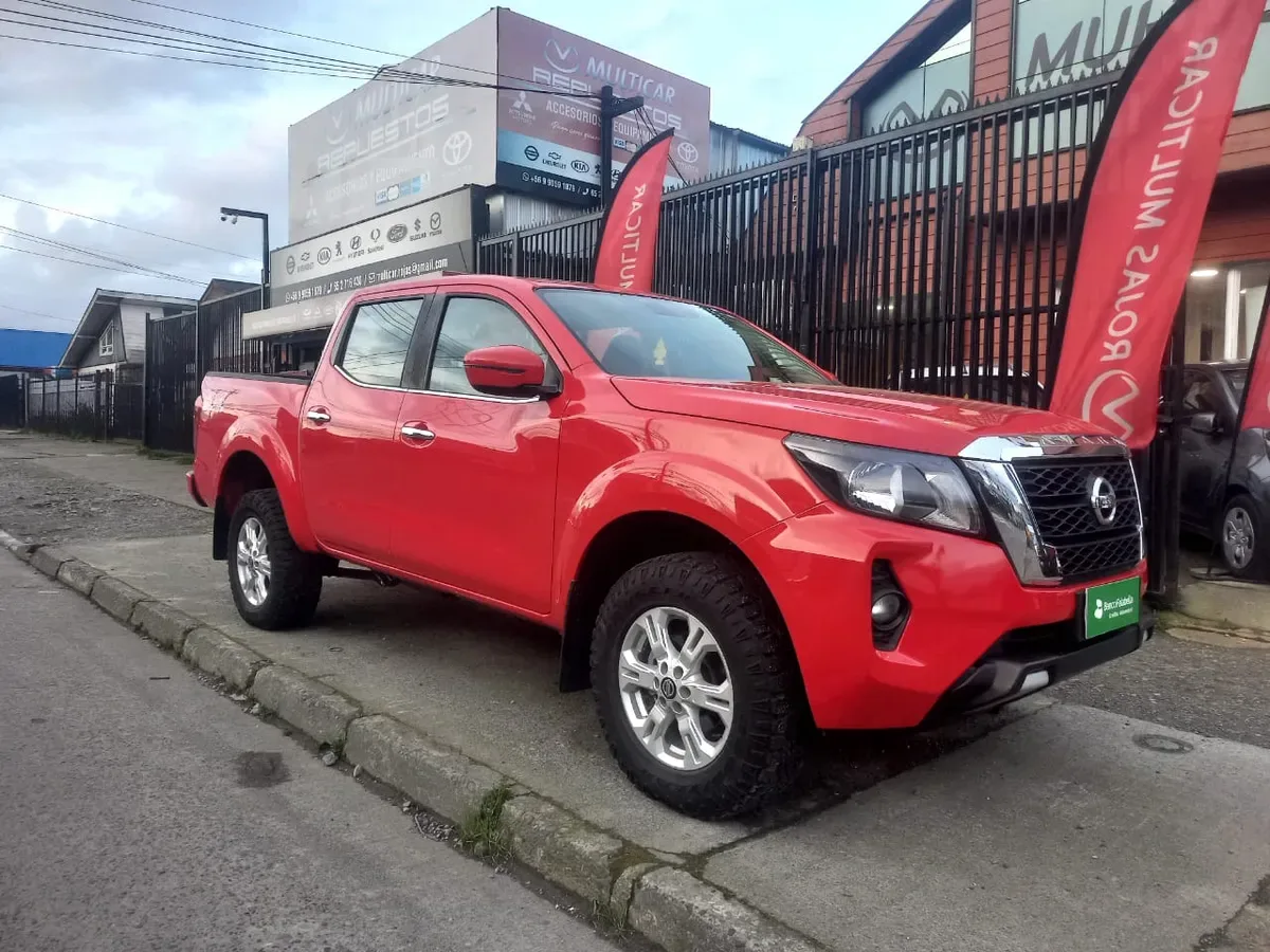 Nissan NAVARA D Cab Mt 4x4 2.3 año 2022