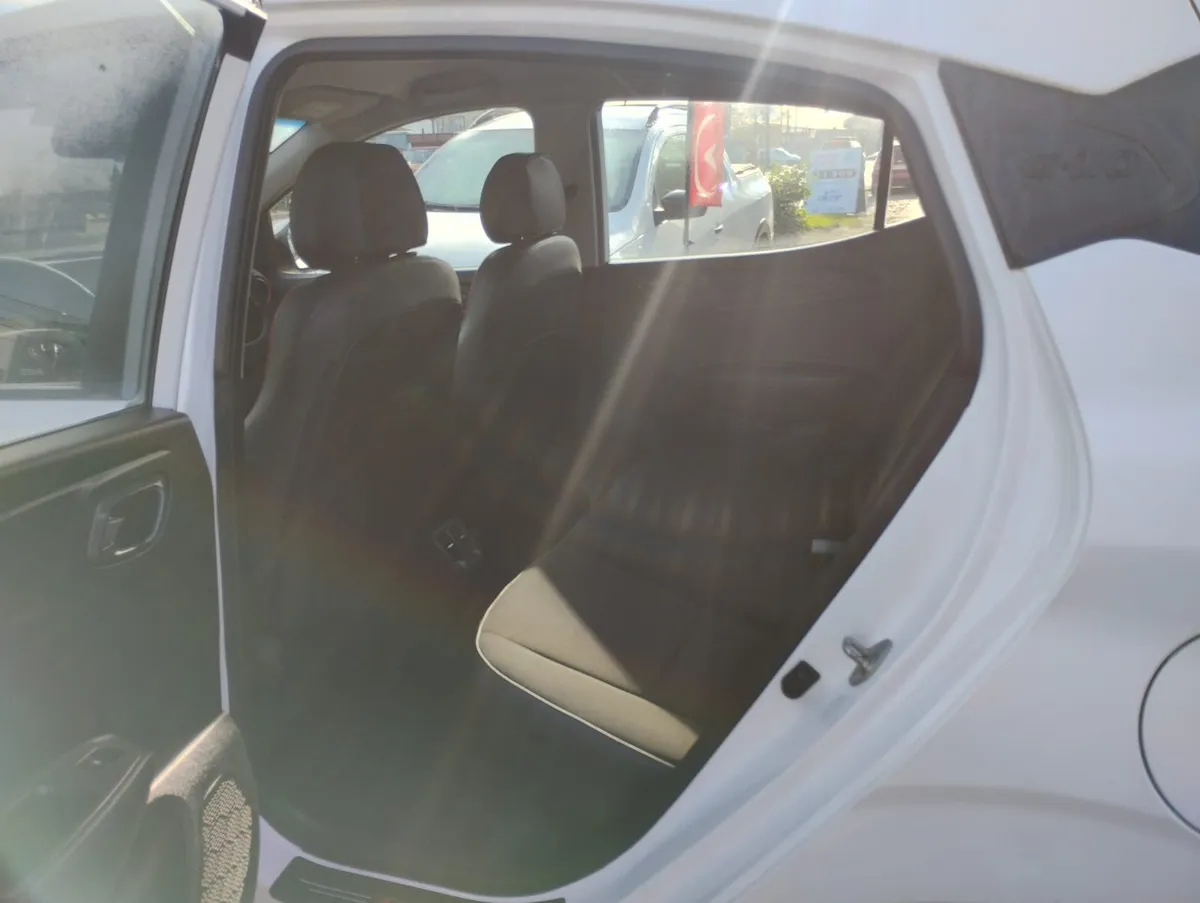 Hyundai GRAND I10 Hb Full Equipo 1.2 año 2022
