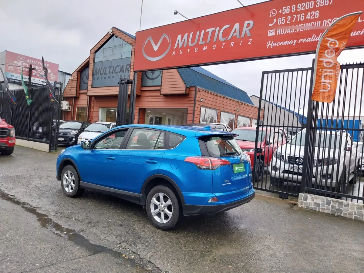 Toyota RAV 4 2,0 año 2018