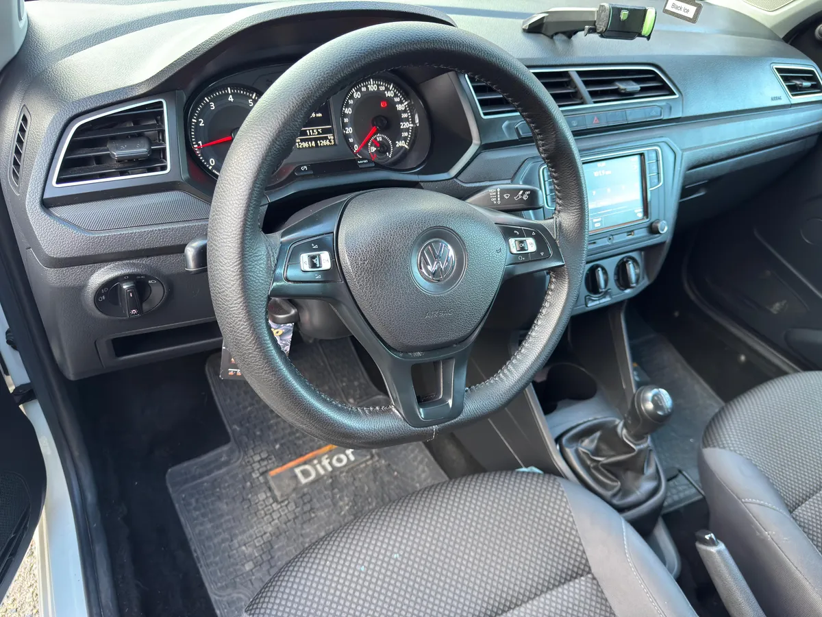 Volkswagen SAVEIRO D Cab 1.6 año 2021