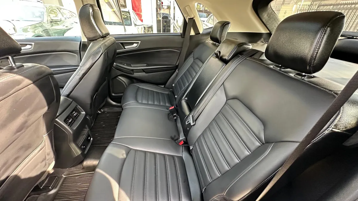 Ford EDGE Awd 2.0cvt año 2024