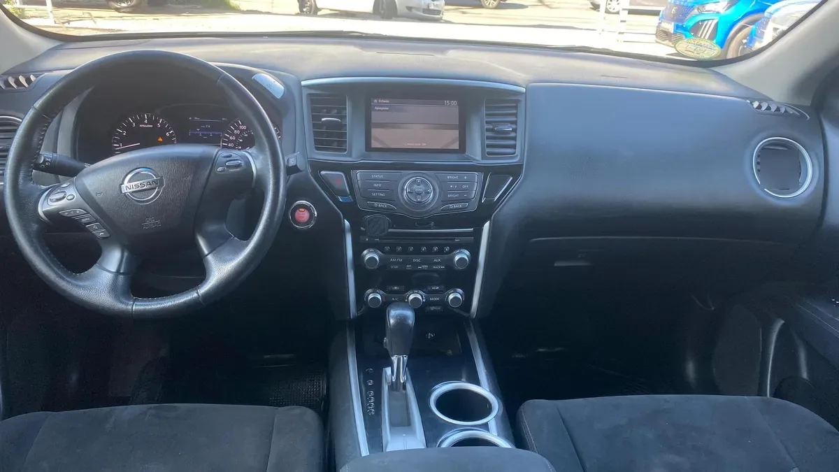 Nissan Pathfinder Sense 3.5at año 2014