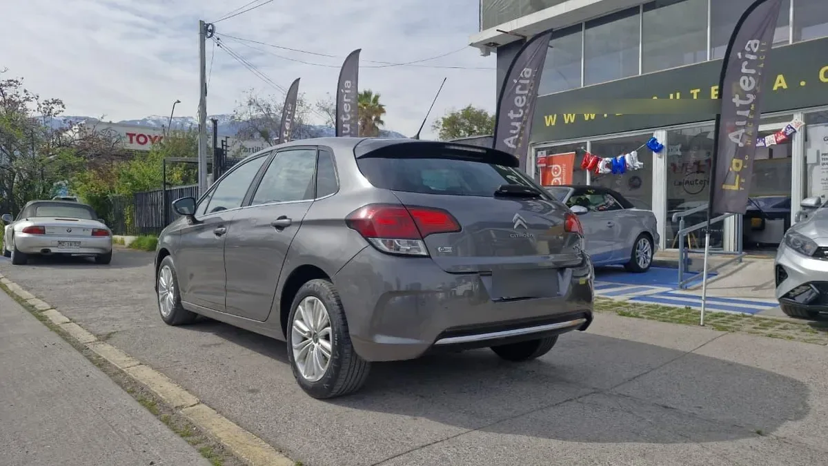 Citroen C4 Hb 1.6 año 2017