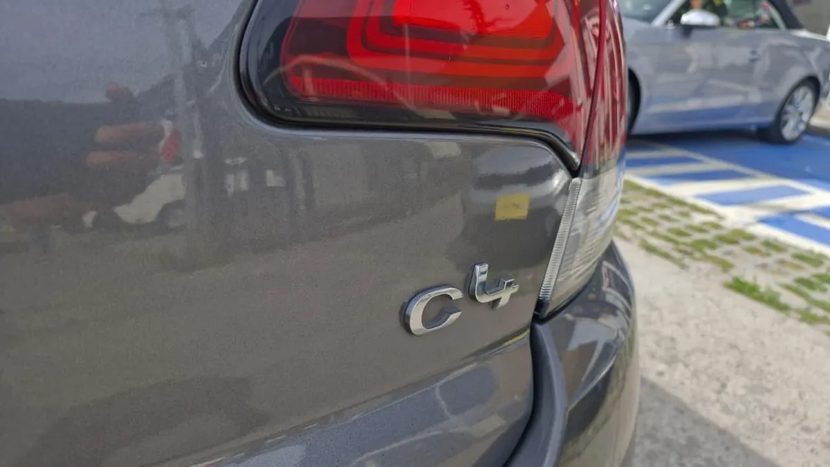 Citroen C4 Hb 1.6 año 2017