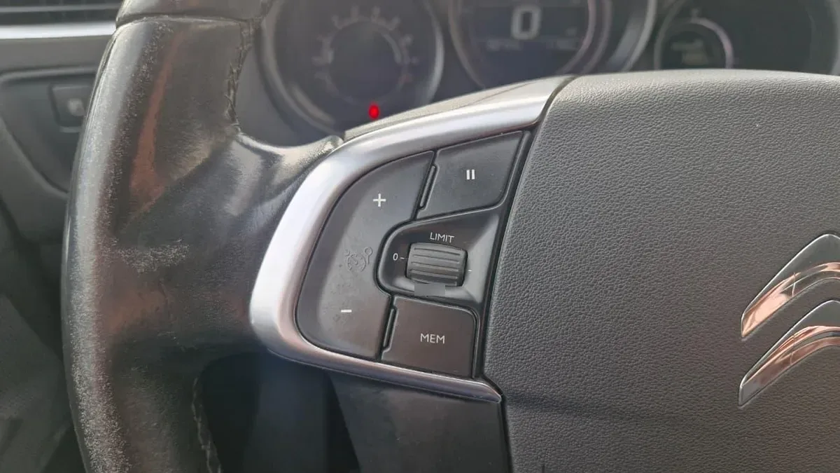 Citroen C4 Hb 1.6 año 2017