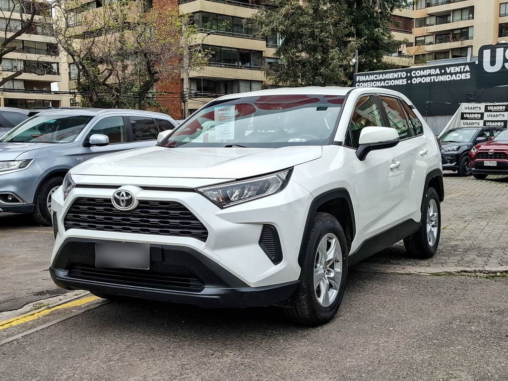 TOYOTA RAV4 Le 2.0 Mt año 2019