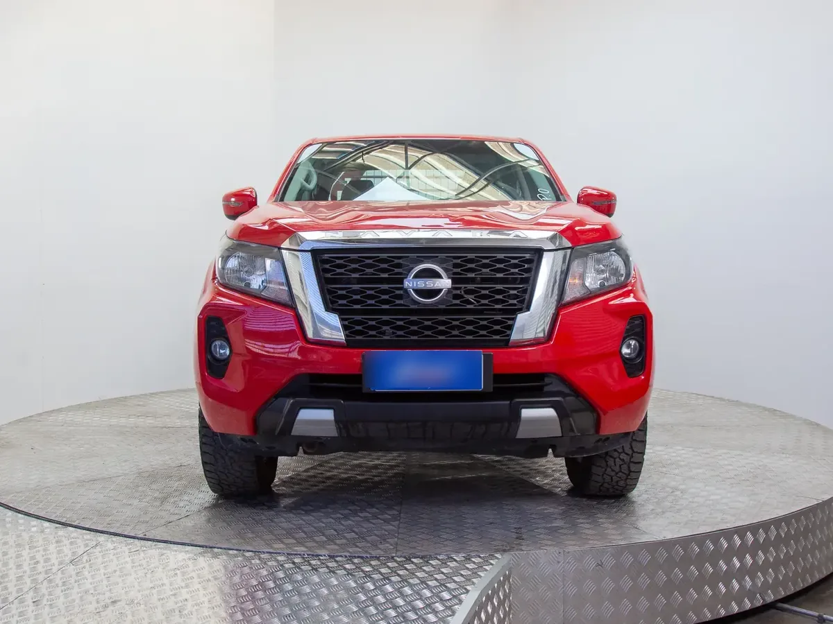 Nissan NAVARA Navara 4x2 2.3 año 2024