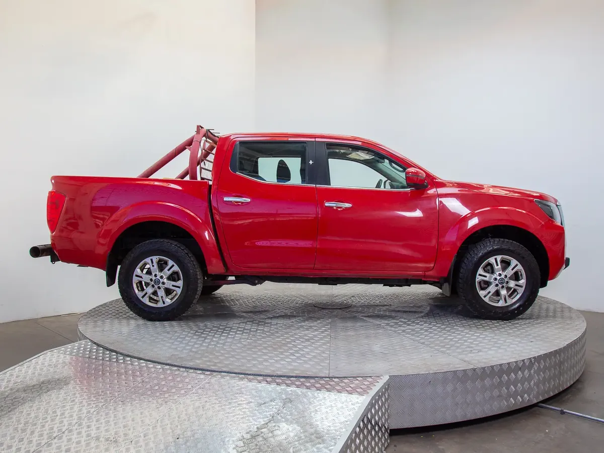 Nissan NAVARA Navara 4x2 2.3 año 2024