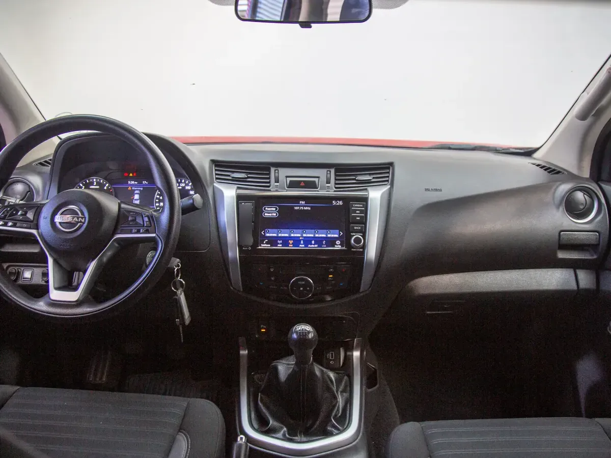 Nissan NAVARA Navara 4x2 2.3 año 2024