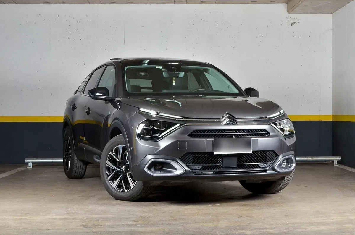 CITROEN C-4 1.2 Puretech 130 S&s Eat8 Feel Pack At año 2024