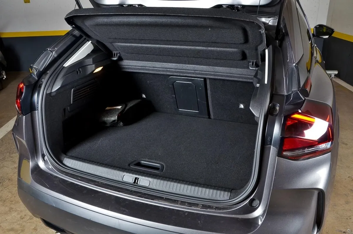 CITROEN C-4 1.2 Puretech 130 S&s Eat8 Feel Pack At año 2024