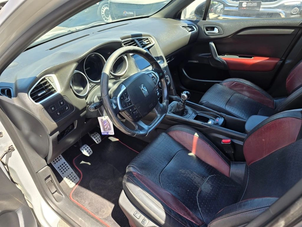 CITROEN DS4 1.6 Thp So Chic 4x2 160hp Bva6 At 5p año 2014