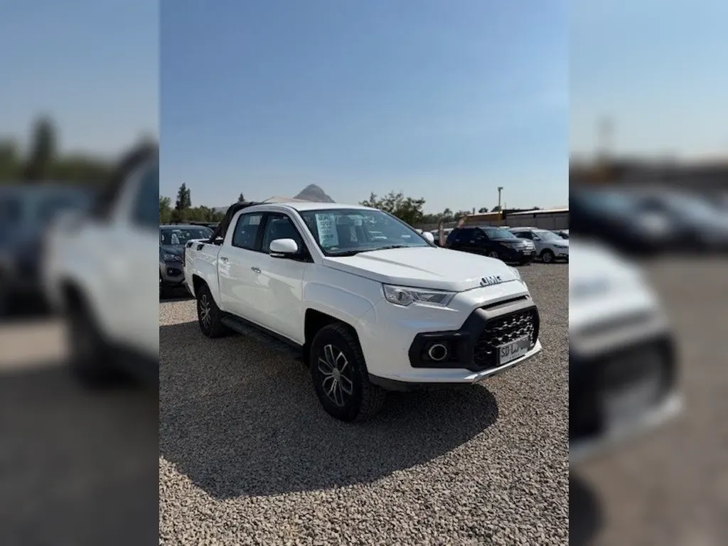 JMC VIGUS 2.4 Diesel 4x2 Mt 4p año 2022