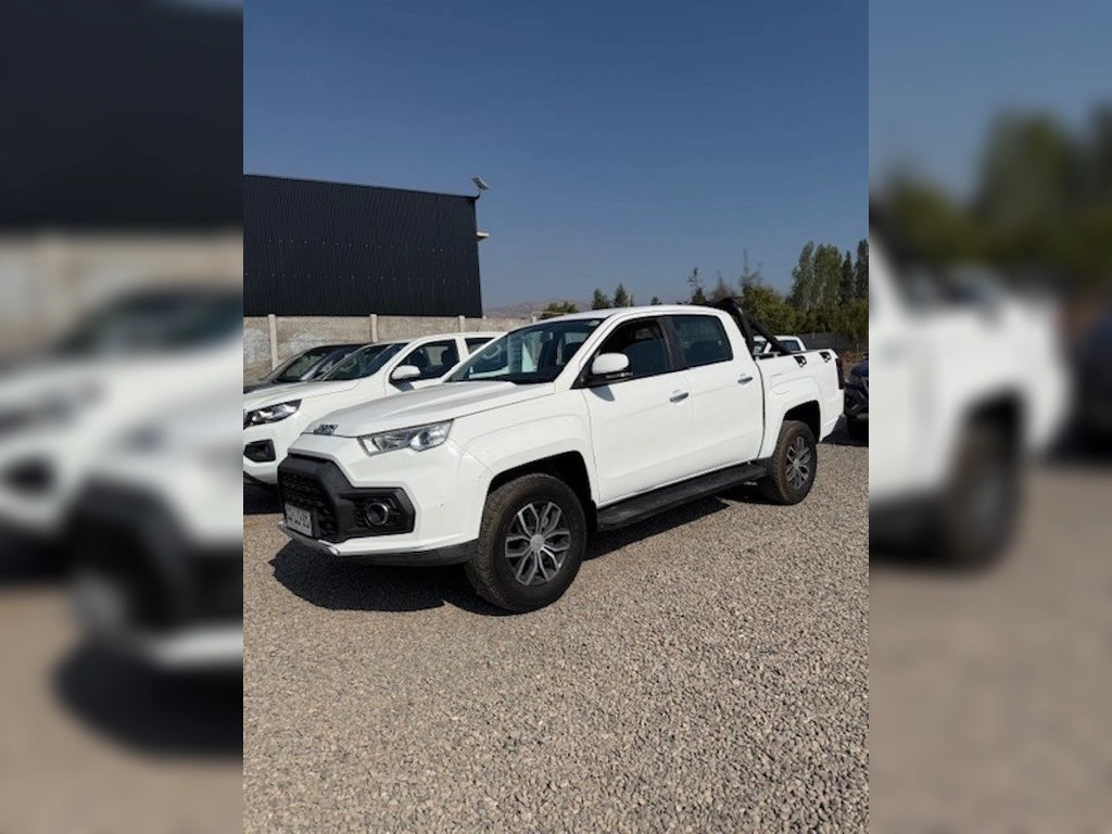 JMC VIGUS 2.4 Diesel 4x2 Mt 4p año 2022