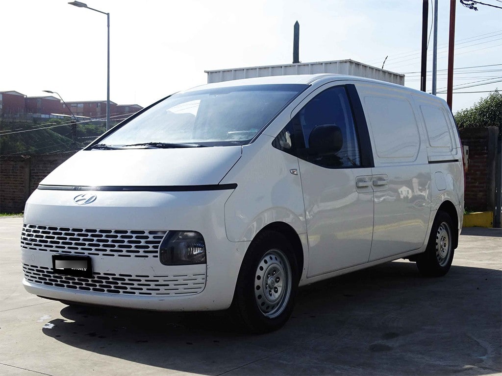 HYUNDAI STARIA Us4 Fg Crdi Dp Mt año 2022