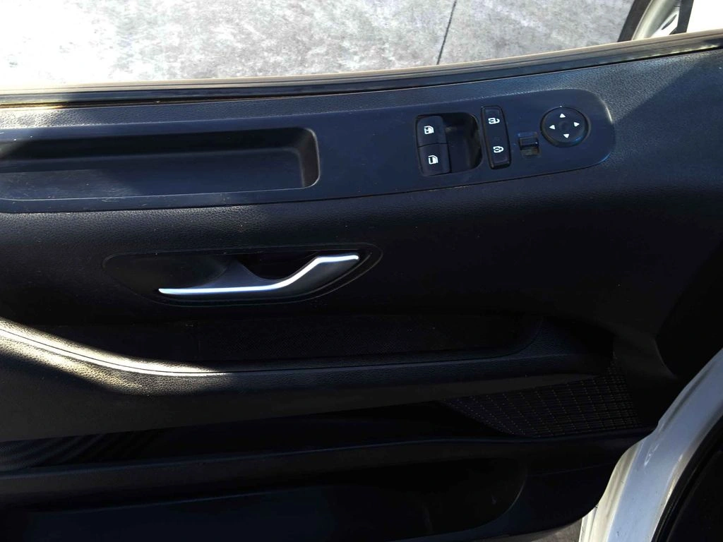 HYUNDAI STARIA Us4 Fg Crdi Dp Mt año 2022