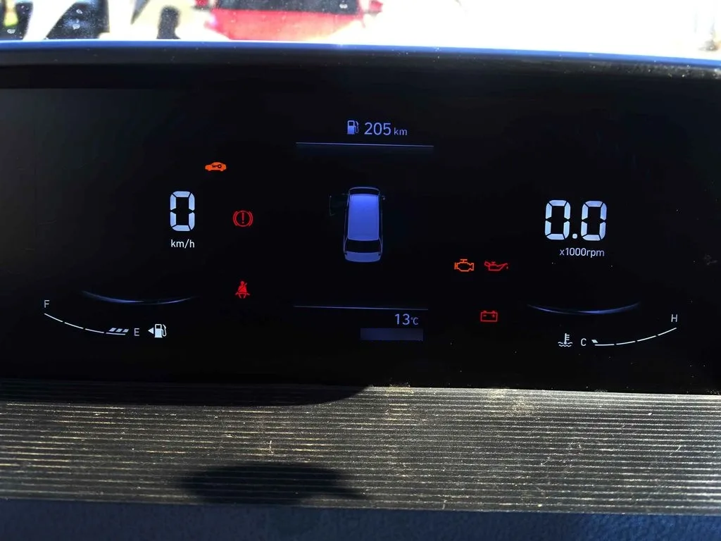 HYUNDAI STARIA Us4 Fg Crdi Dp Mt año 2022