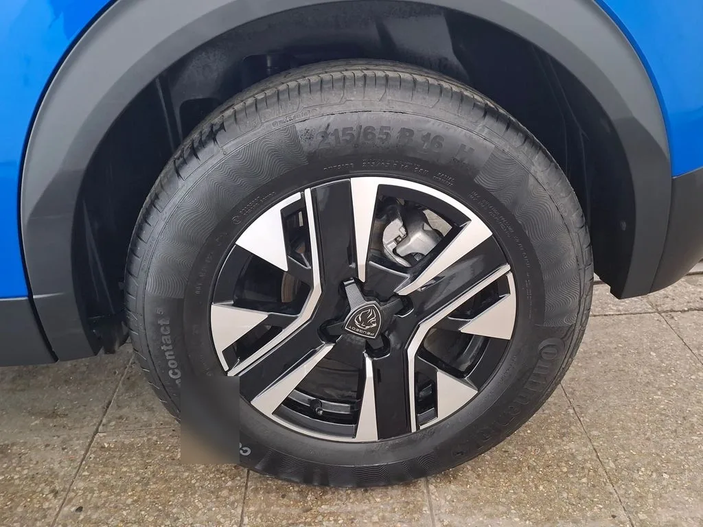 PEUGEOT 2008 Active año 2025