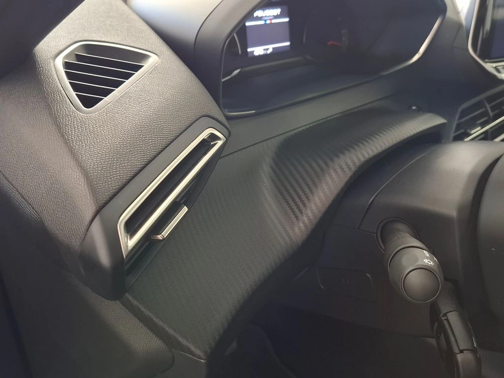 PEUGEOT 2008 Active año 2025